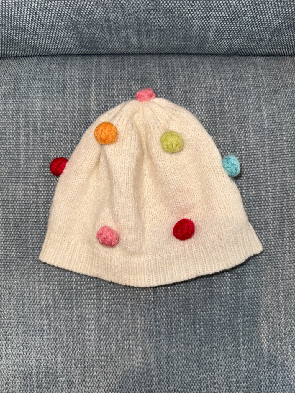 ‼️FREE GIFT WITH $25 purchase - Kids Cream Pom Pom Beanie